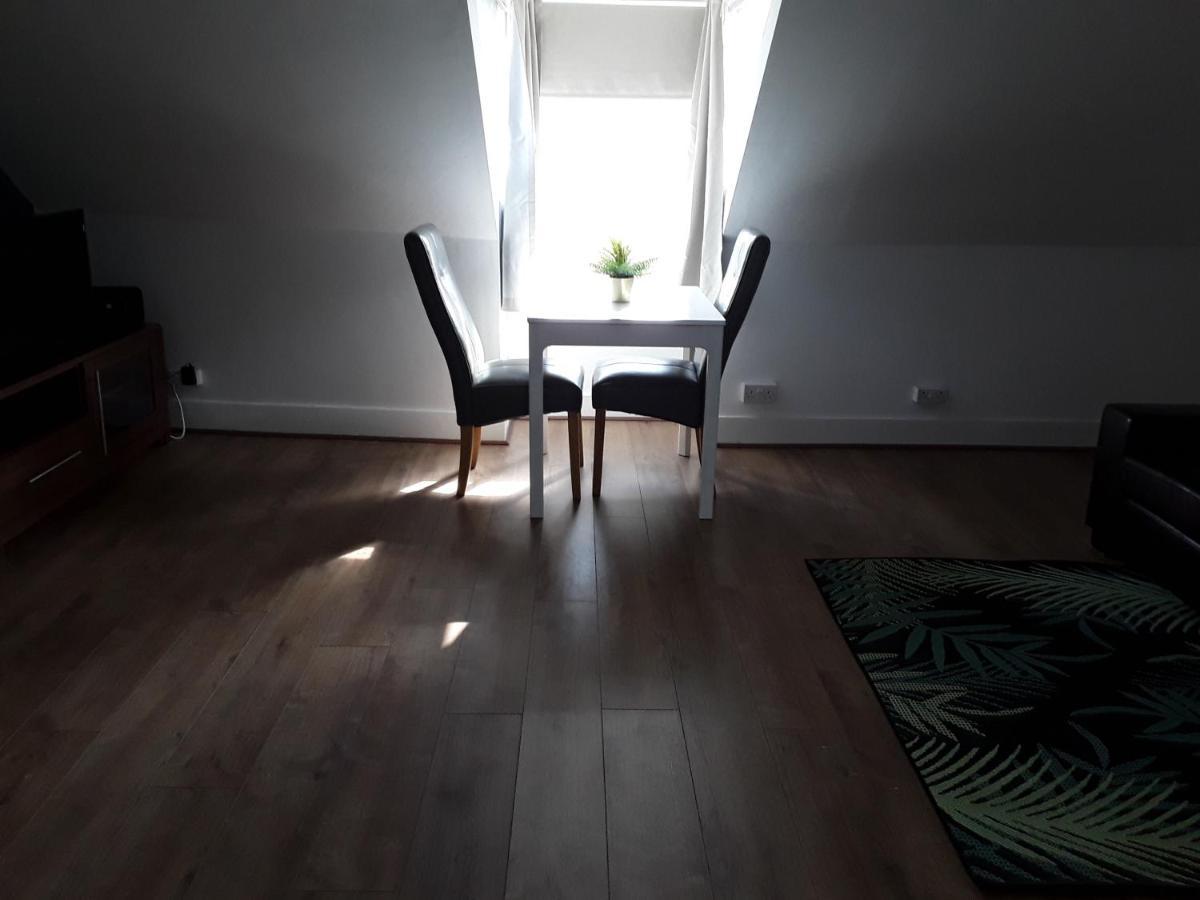 Stunning 1-Bed Apartment In ロンドン エクステリア 写真