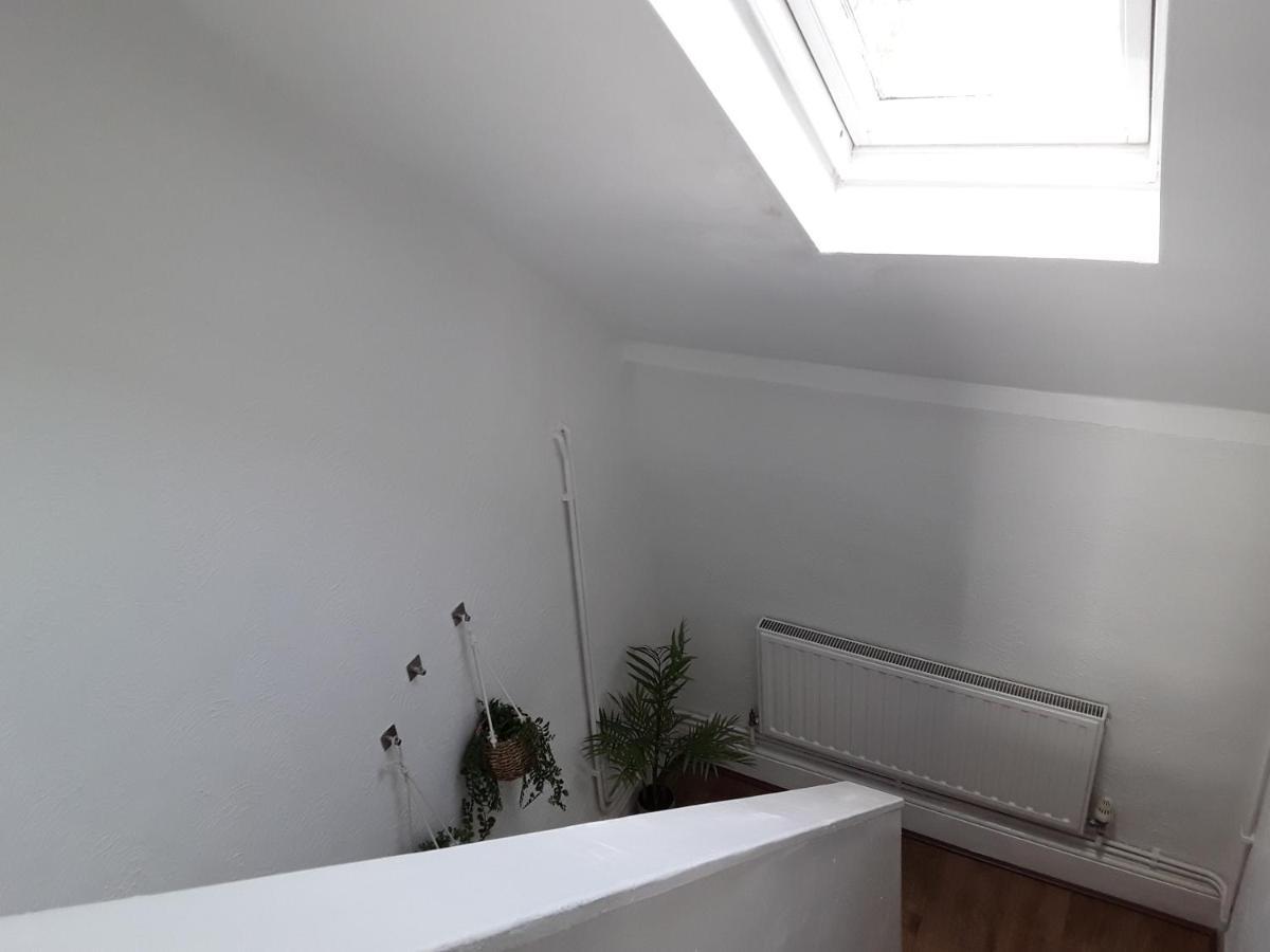 Stunning 1-Bed Apartment In ロンドン エクステリア 写真