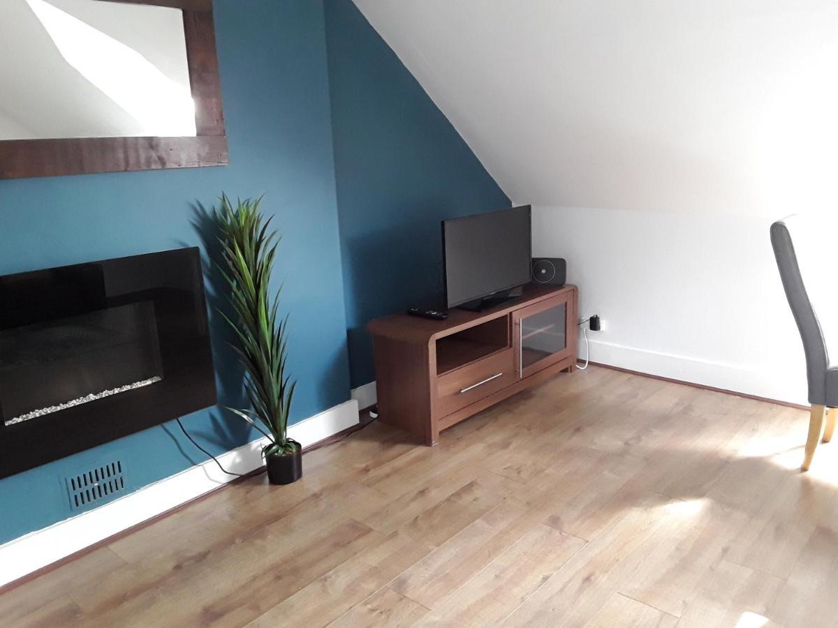 Stunning 1-Bed Apartment In ロンドン エクステリア 写真